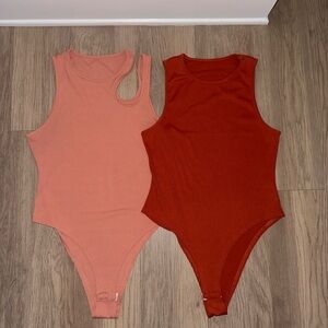 SHEIN Sleeveless Bodysuit Set - Peach and Rust